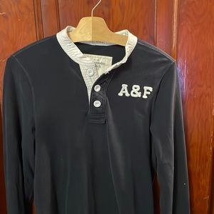 Medium Abercrombie and Fitch muscle style long sleeve